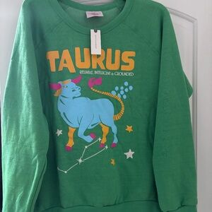 Women Midnight Rider sweatshirt in size Xtra Large Taurus in Green